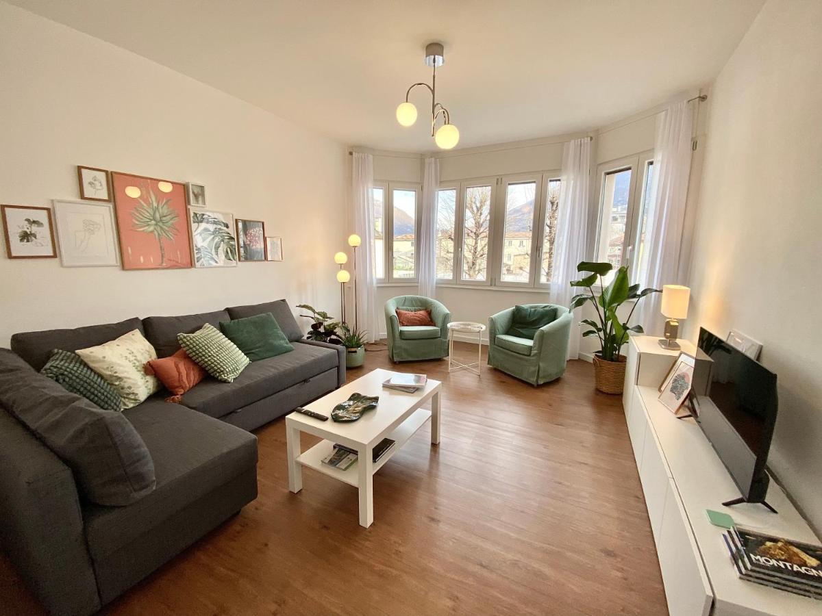 Casa Dell'Edera - Holiday Apartment In Domodossola Kültér fotó