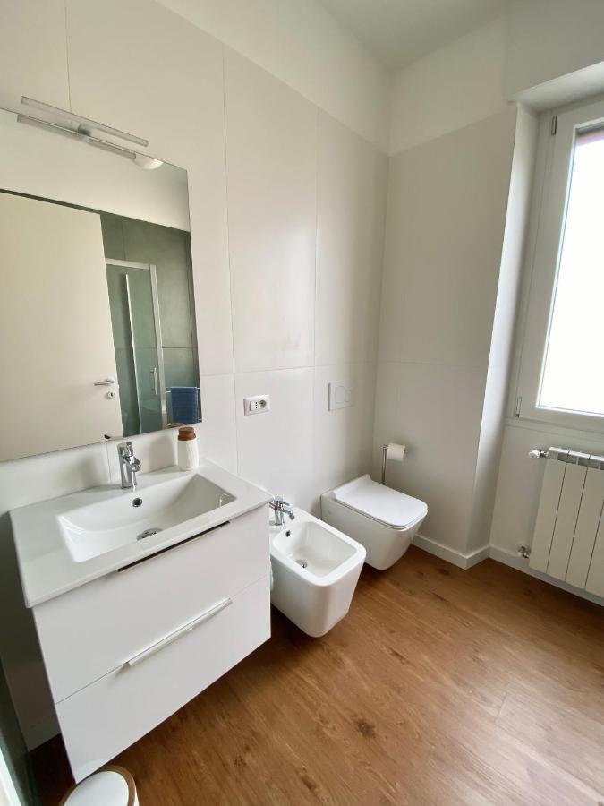 Casa Dell'Edera - Holiday Apartment In Domodossola Kültér fotó