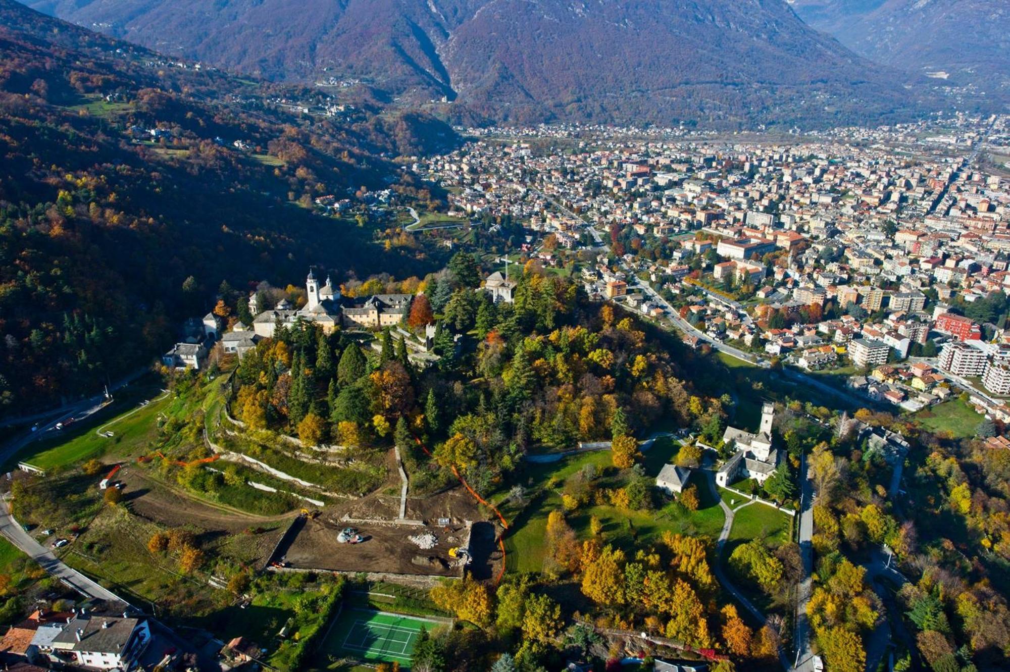 Casa Dell'Edera - Holiday Apartment In Domodossola Kültér fotó